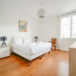 דירה Spacieux 17eme Arrondissement - Ii *